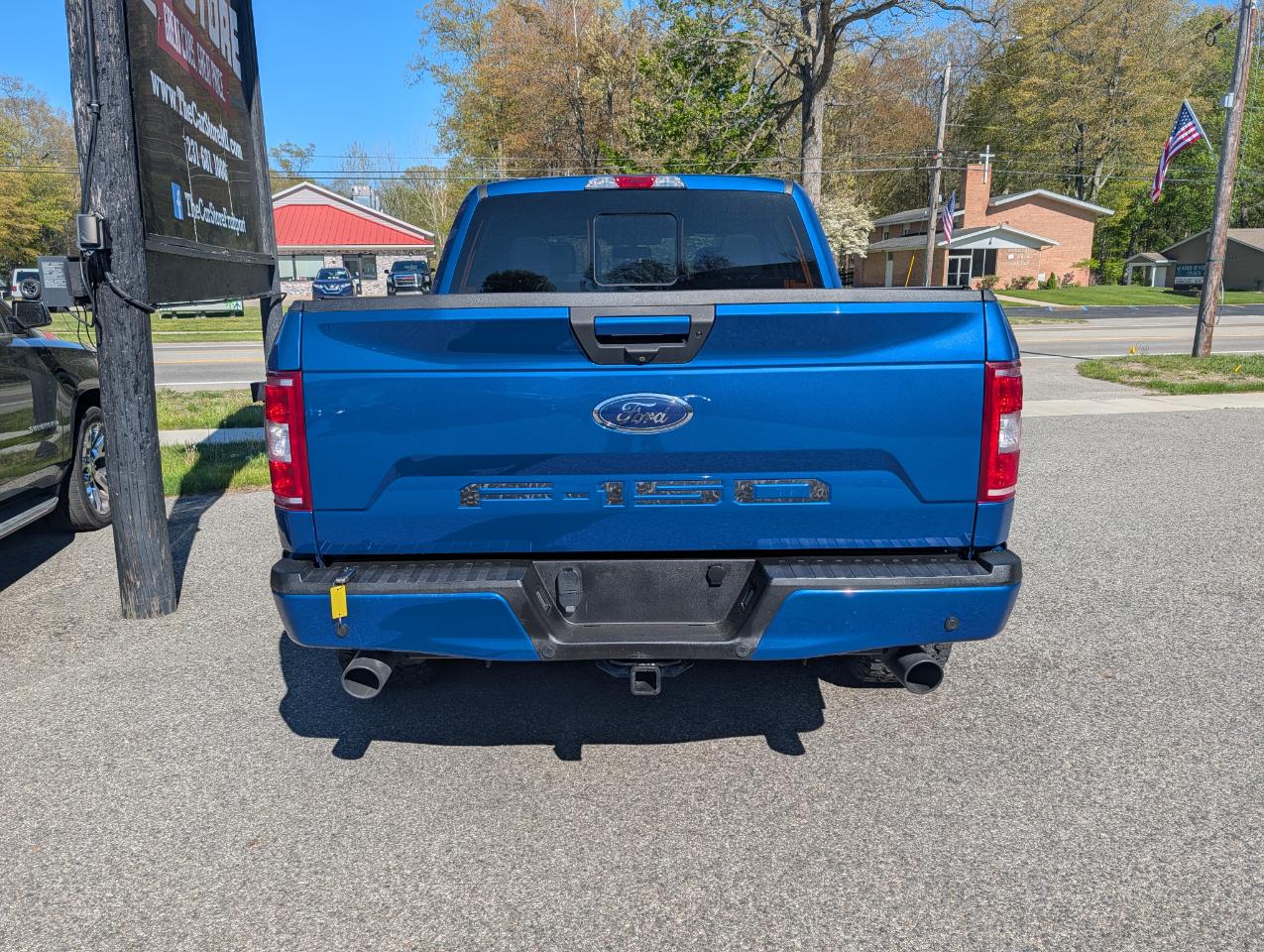 Ford F-150 4WD SuperCrew 145" XLT 2018