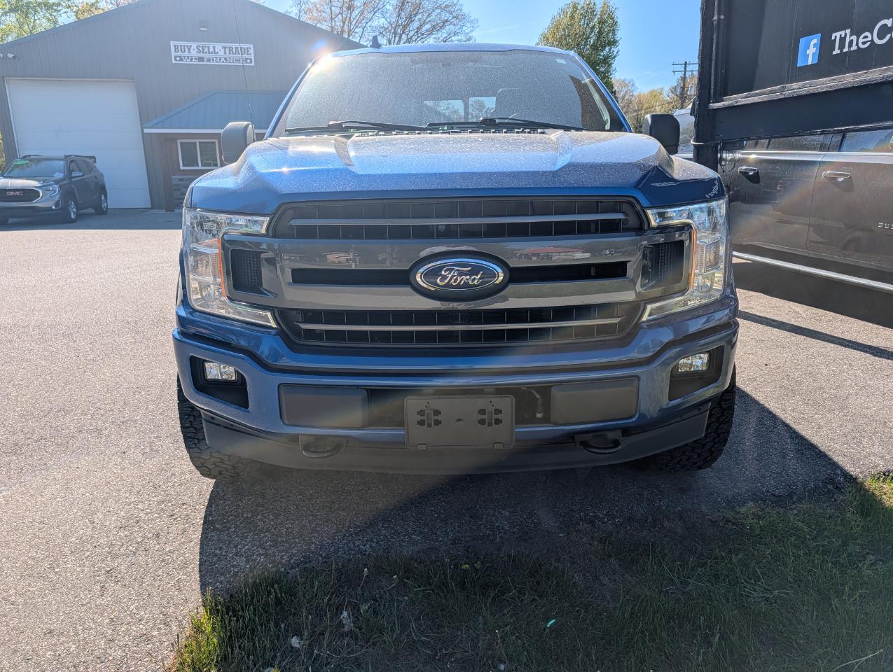 Ford F-150 4WD SuperCrew 145" XLT 2018