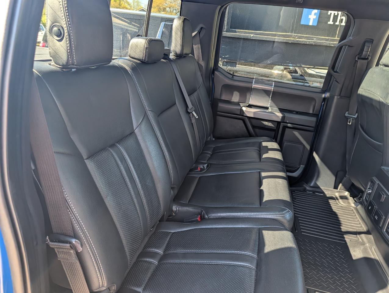 Ford F-150 4WD SuperCrew 145" XLT 2018