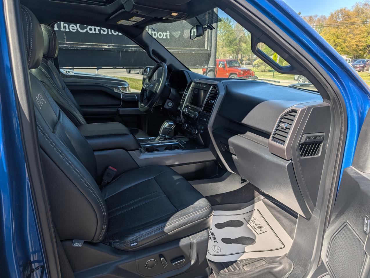 Ford F-150 4WD SuperCrew 145" XLT 2018