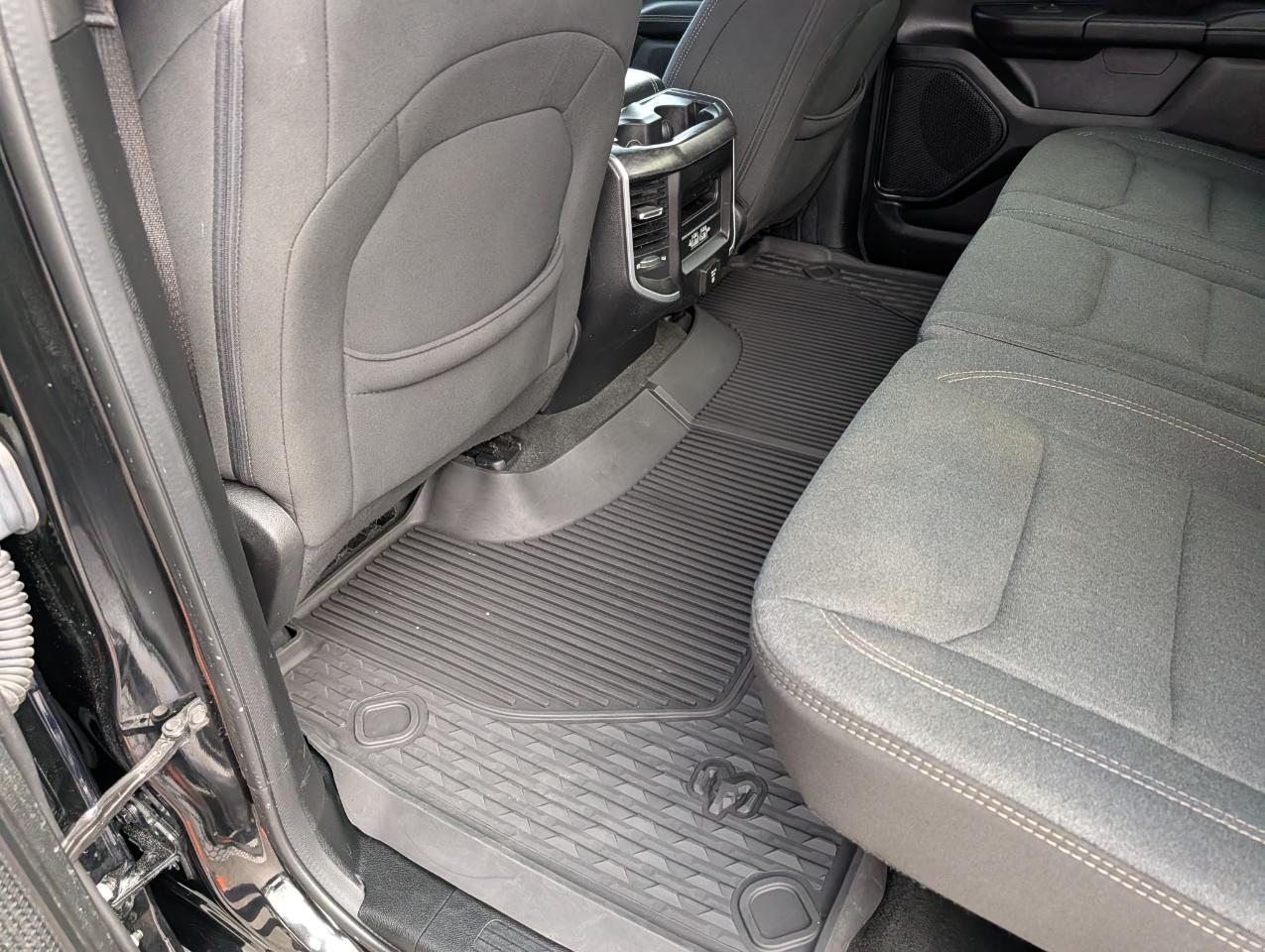 RAM 1500 Big Horn/Lone Star 4x4 Crew Cab 5'7" Box 2019