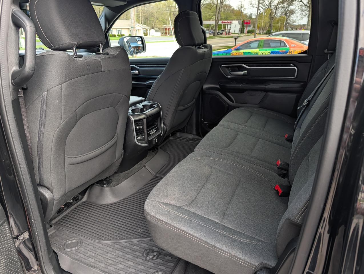 RAM 1500 Big Horn/Lone Star 4x4 Crew Cab 5'7" Box 2019