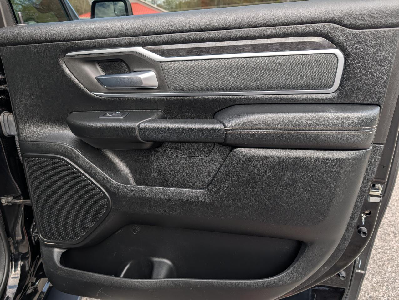 RAM 1500 Big Horn/Lone Star 4x4 Crew Cab 5'7" Box 2019
