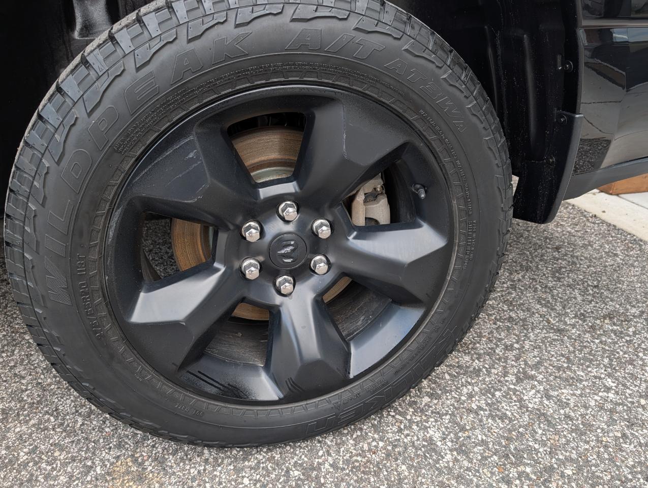RAM 1500 Big Horn/Lone Star 4x4 Crew Cab 5'7" Box 2019