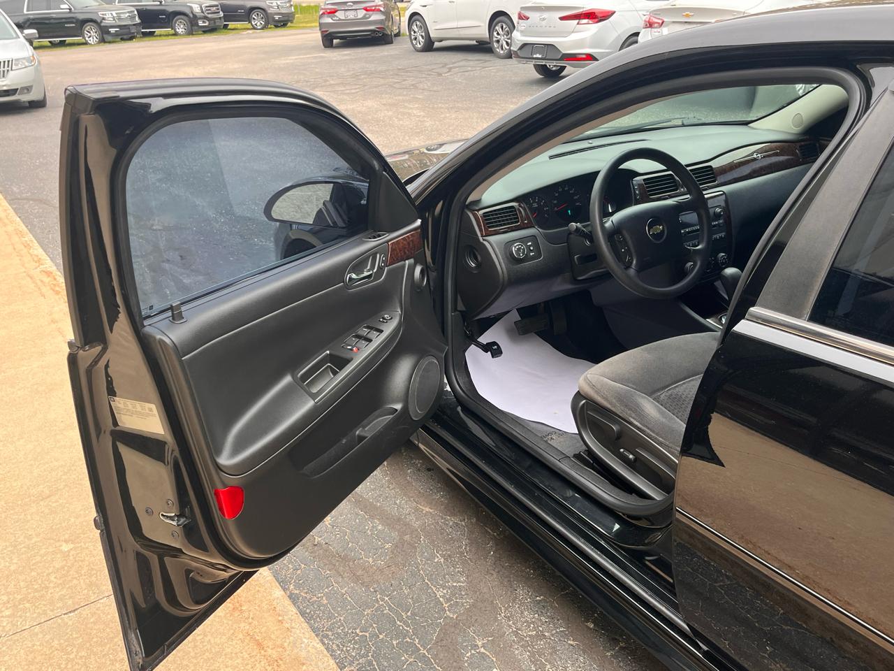 Chevrolet Impala 4dr Sdn LS Fleet 2013
