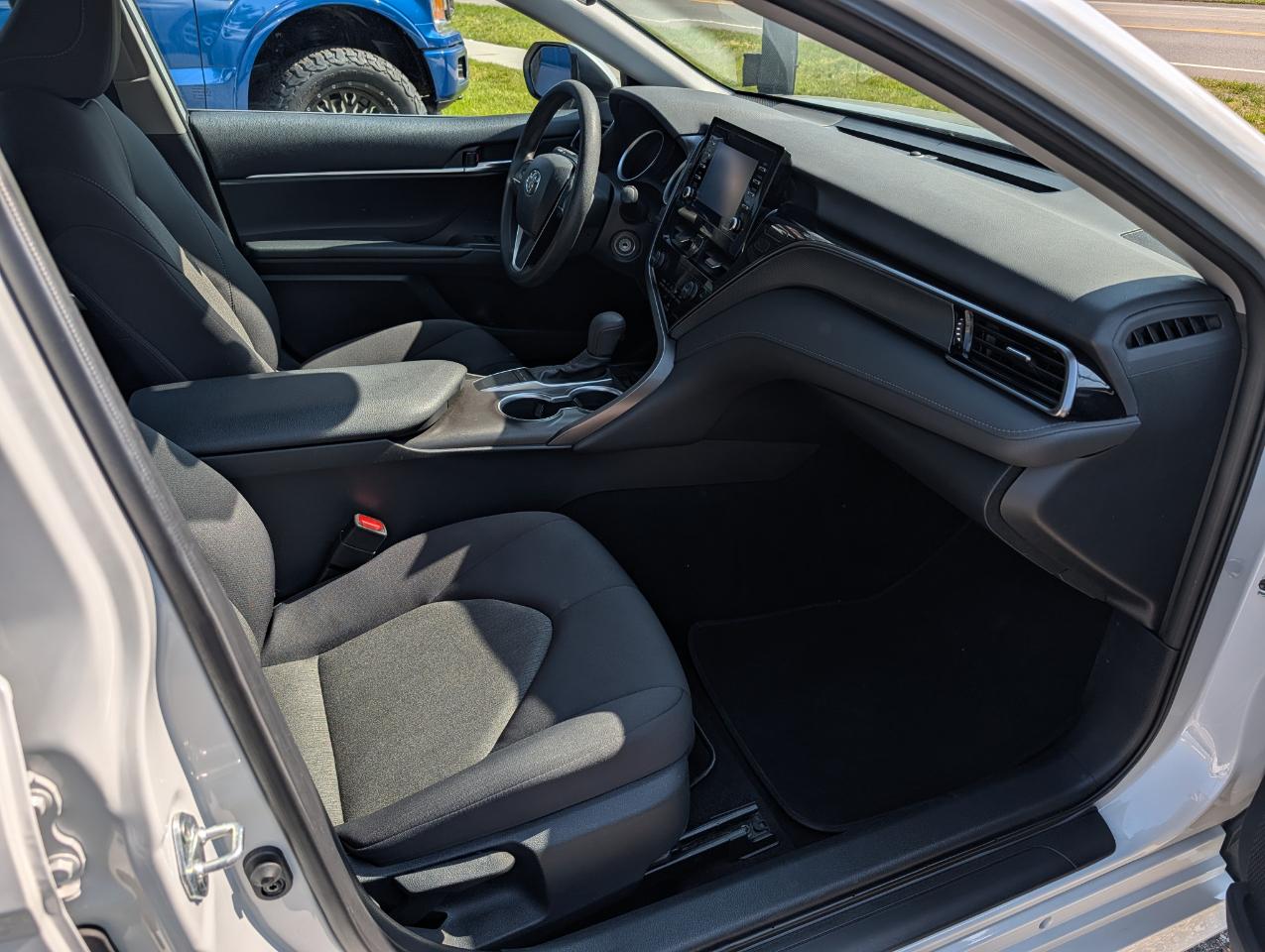 Toyota Camry 4dr Sdn LE Auto (Natl) 2023