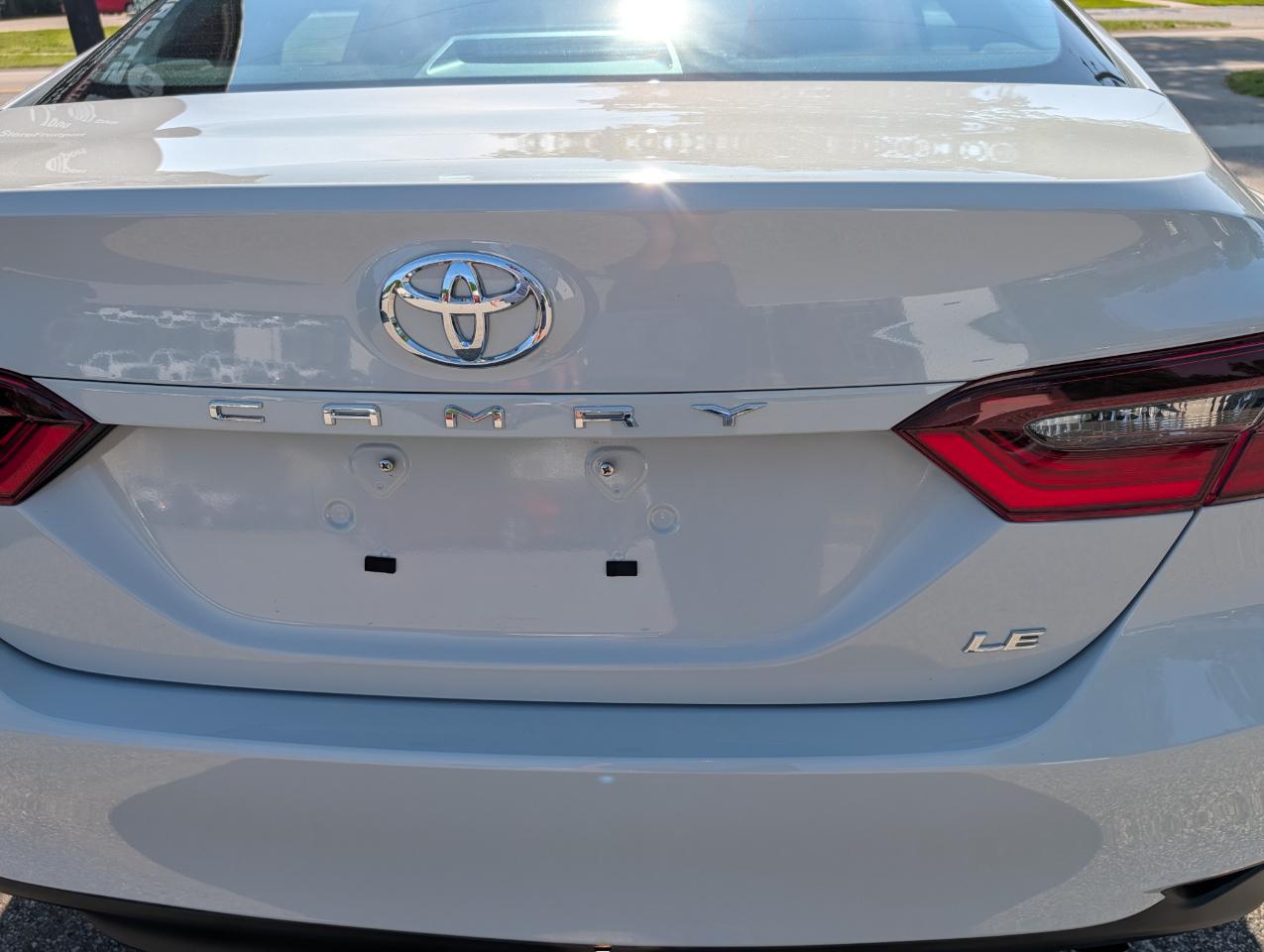 Toyota Camry 4dr Sdn LE Auto (Natl) 2023