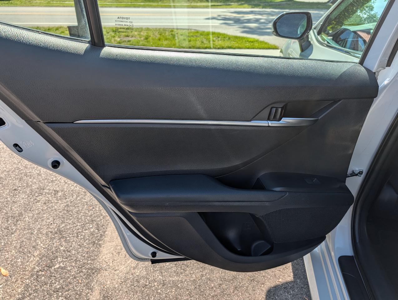 Toyota Camry 4dr Sdn LE Auto (Natl) 2023
