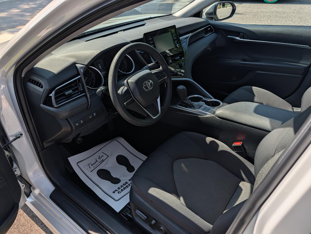 Toyota Camry 4dr Sdn LE Auto (Natl) 2023