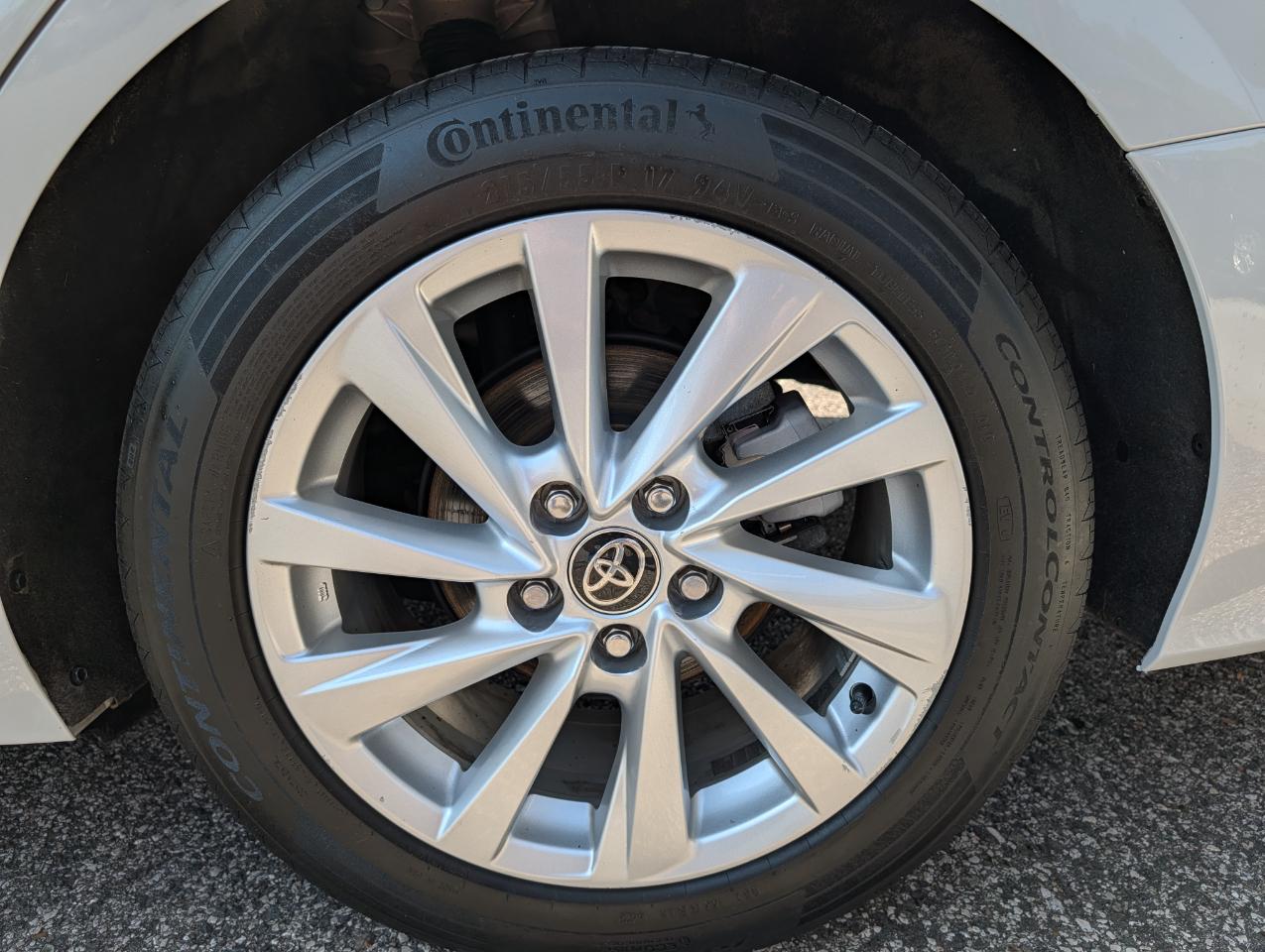 Toyota Camry 4dr Sdn LE Auto (Natl) 2023