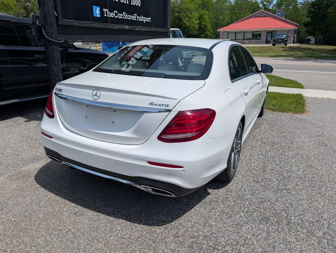 Mercedes-Benz E-Class E 300 4MATIC Sedan 2017