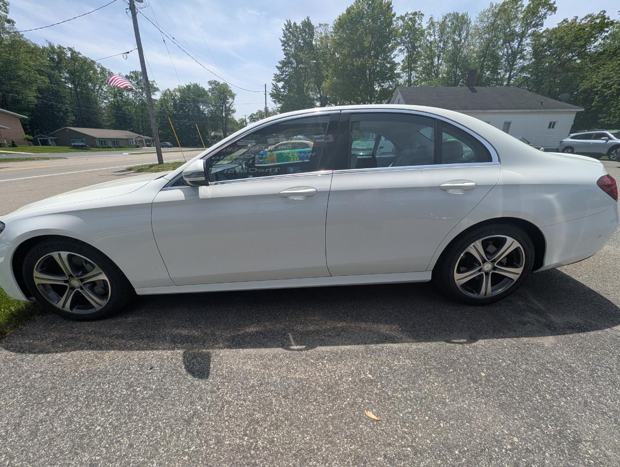 Mercedes-Benz E-Class E 300 4MATIC Sedan 2017
