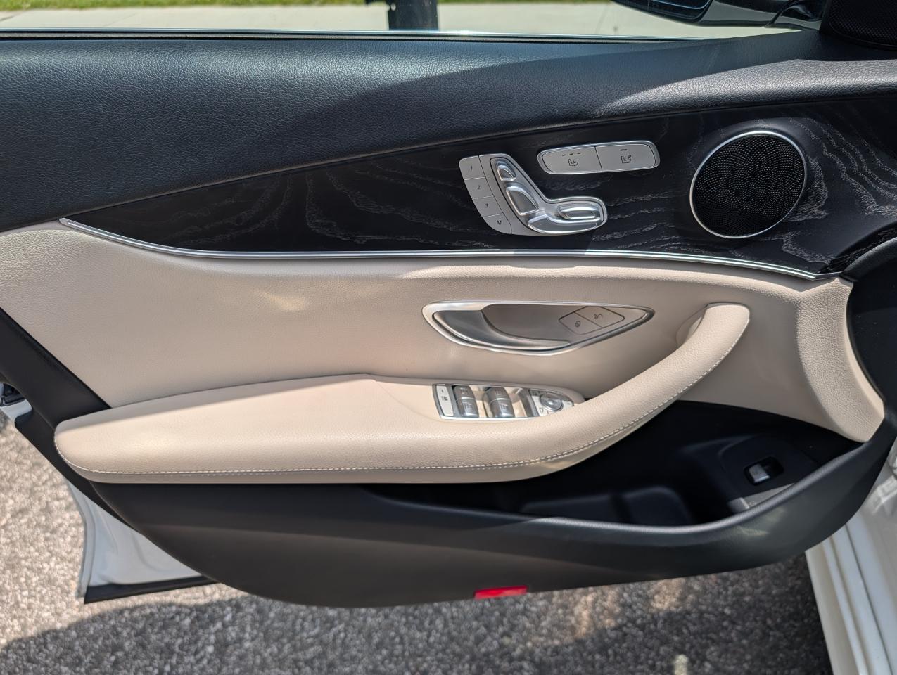 Mercedes-Benz E-Class E 300 4MATIC Sedan 2017