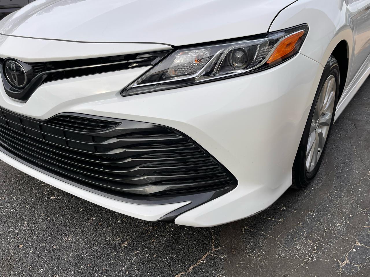 Toyota Camry  2019