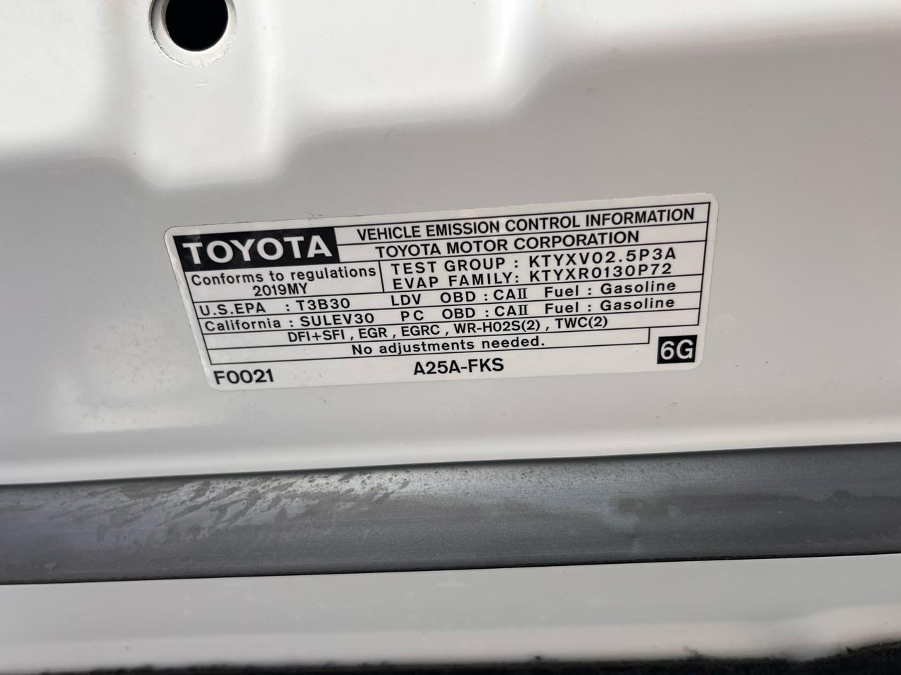 Toyota Camry  2019