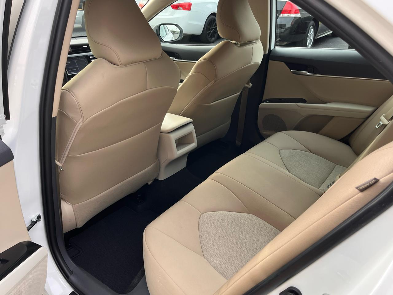 Toyota Camry  2019