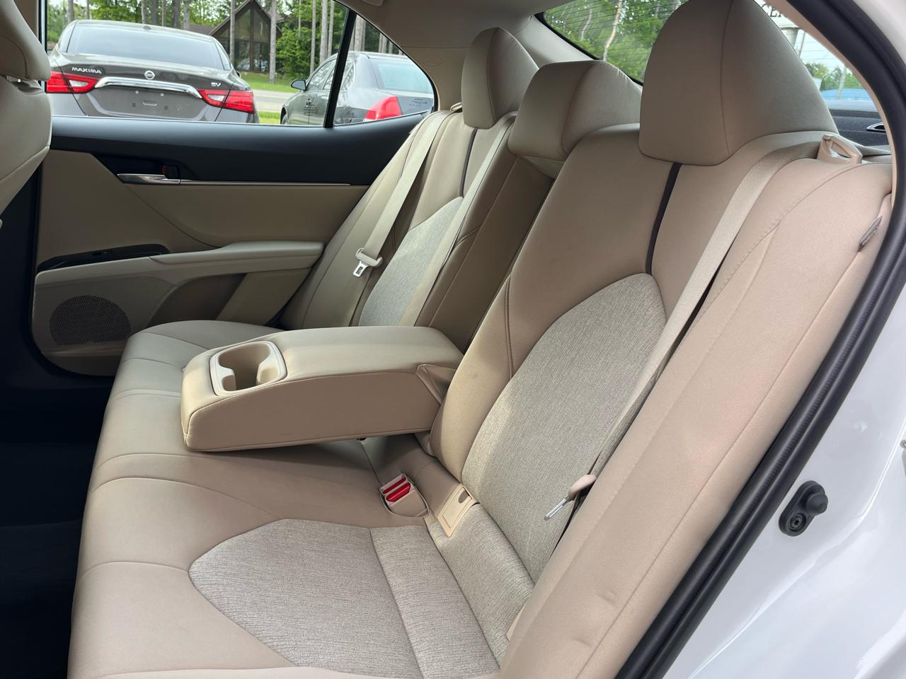 Toyota Camry  2019