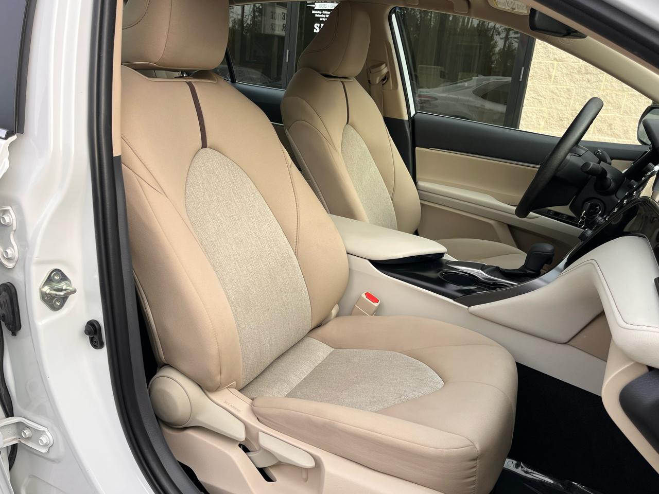 Toyota Camry  2019