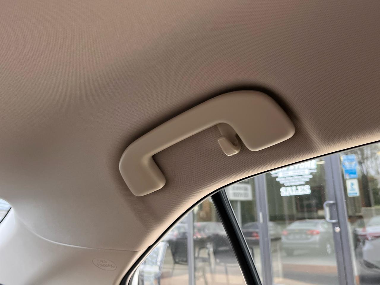 Toyota Camry  2019