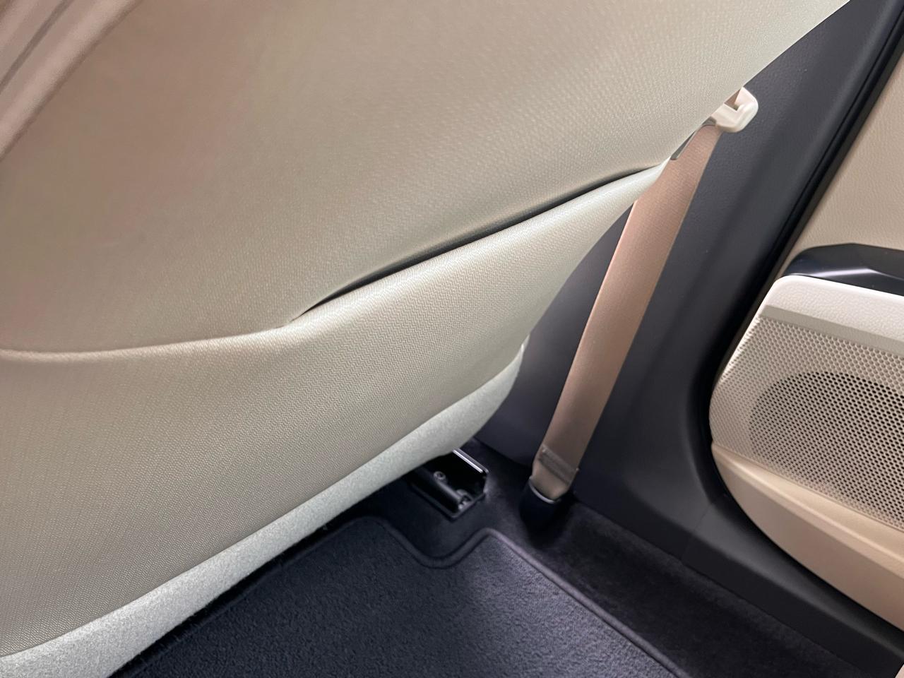 Toyota Camry  2019