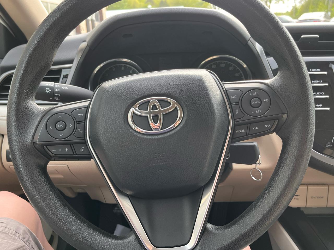 Toyota Camry  2019