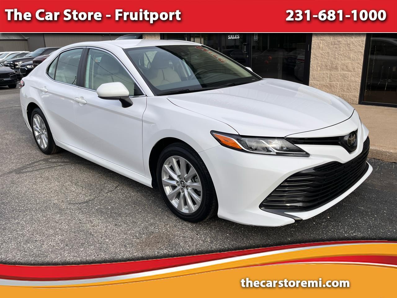 Toyota Camry  2019
