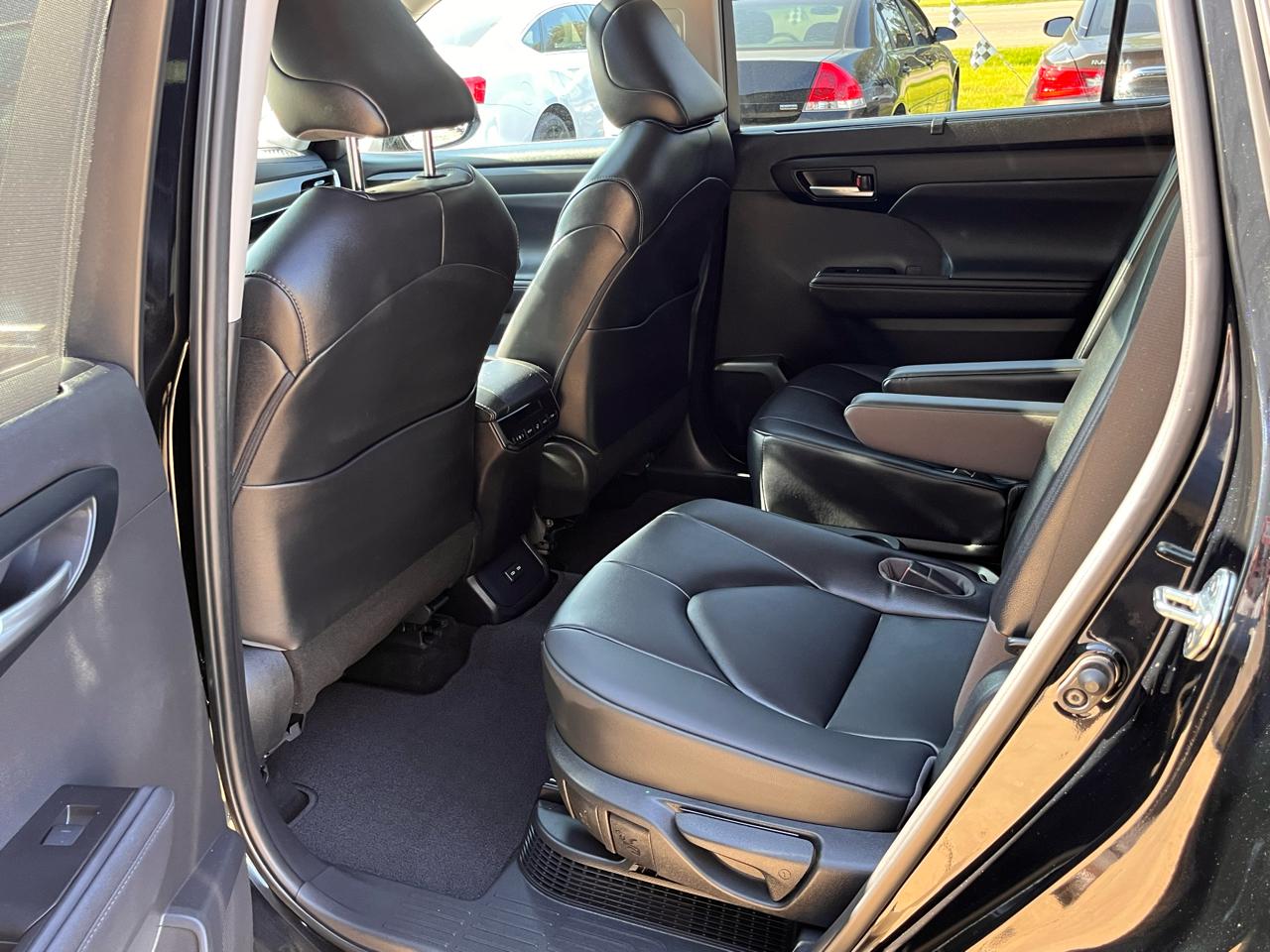 Toyota Highlander  2023