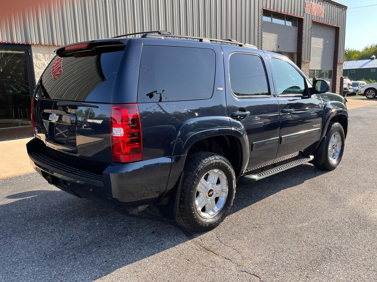 Chevrolet Tahoe 4WD 4dr 1500 LT 2013