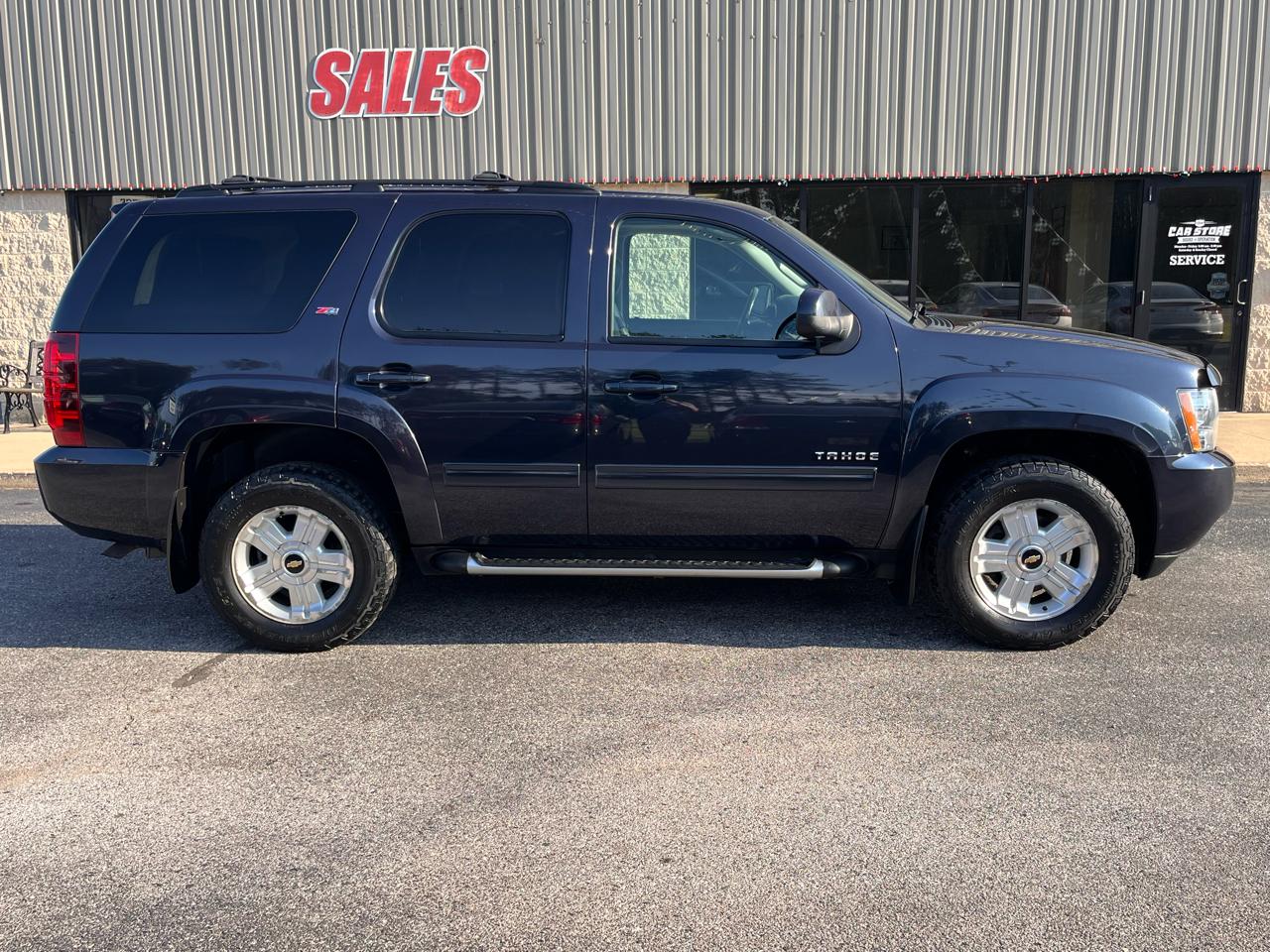 Chevrolet Tahoe 4WD 4dr 1500 LT 2013