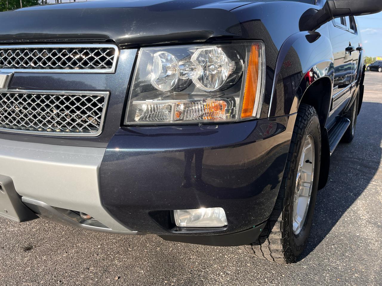 Chevrolet Tahoe 4WD 4dr 1500 LT 2013