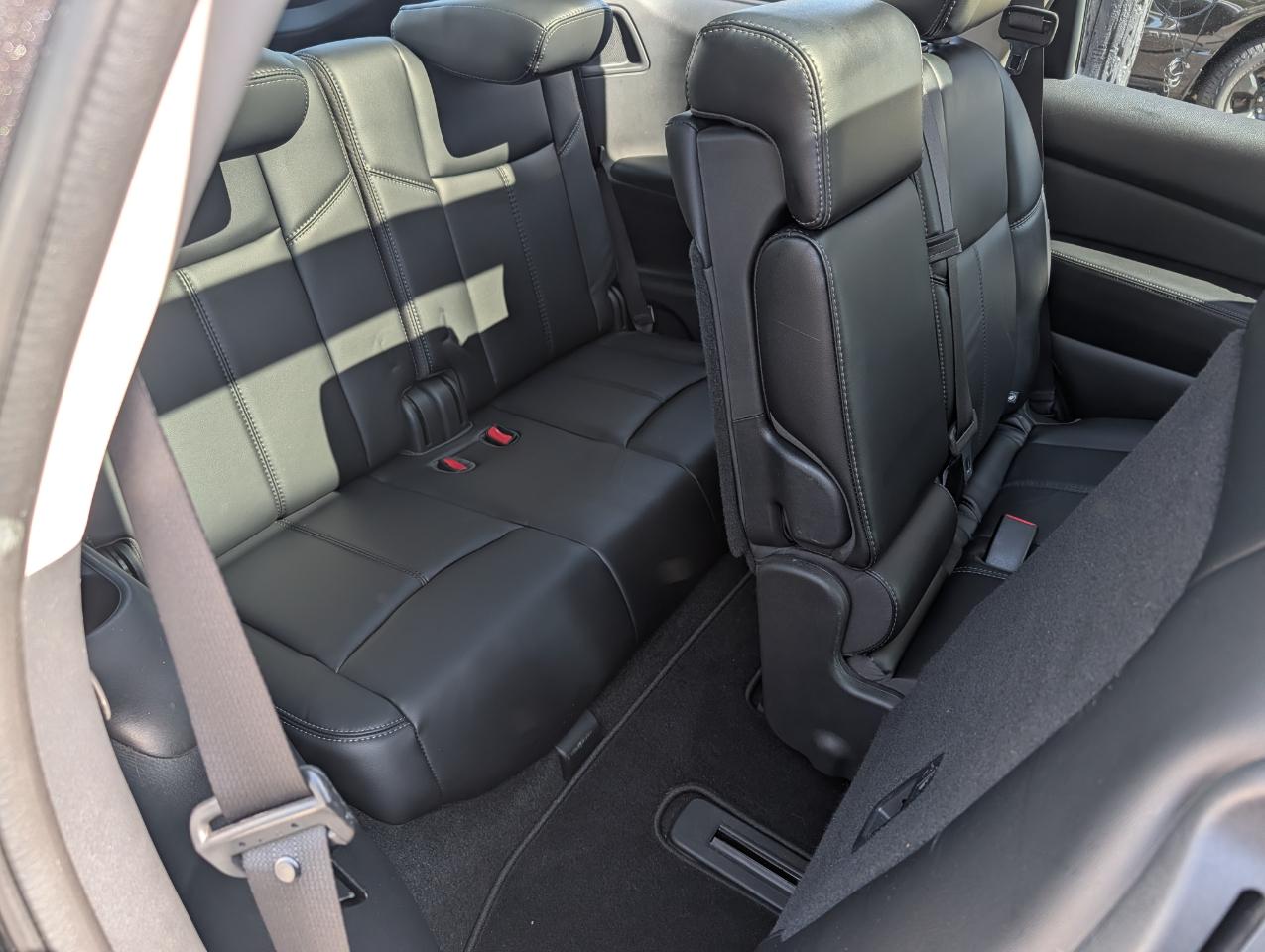 Nissan Pathfinder 4x4 SL 2018