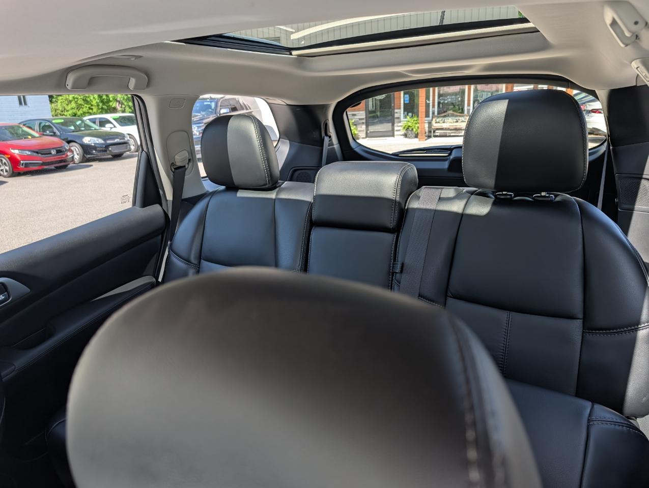 Nissan Pathfinder 4x4 SL 2018