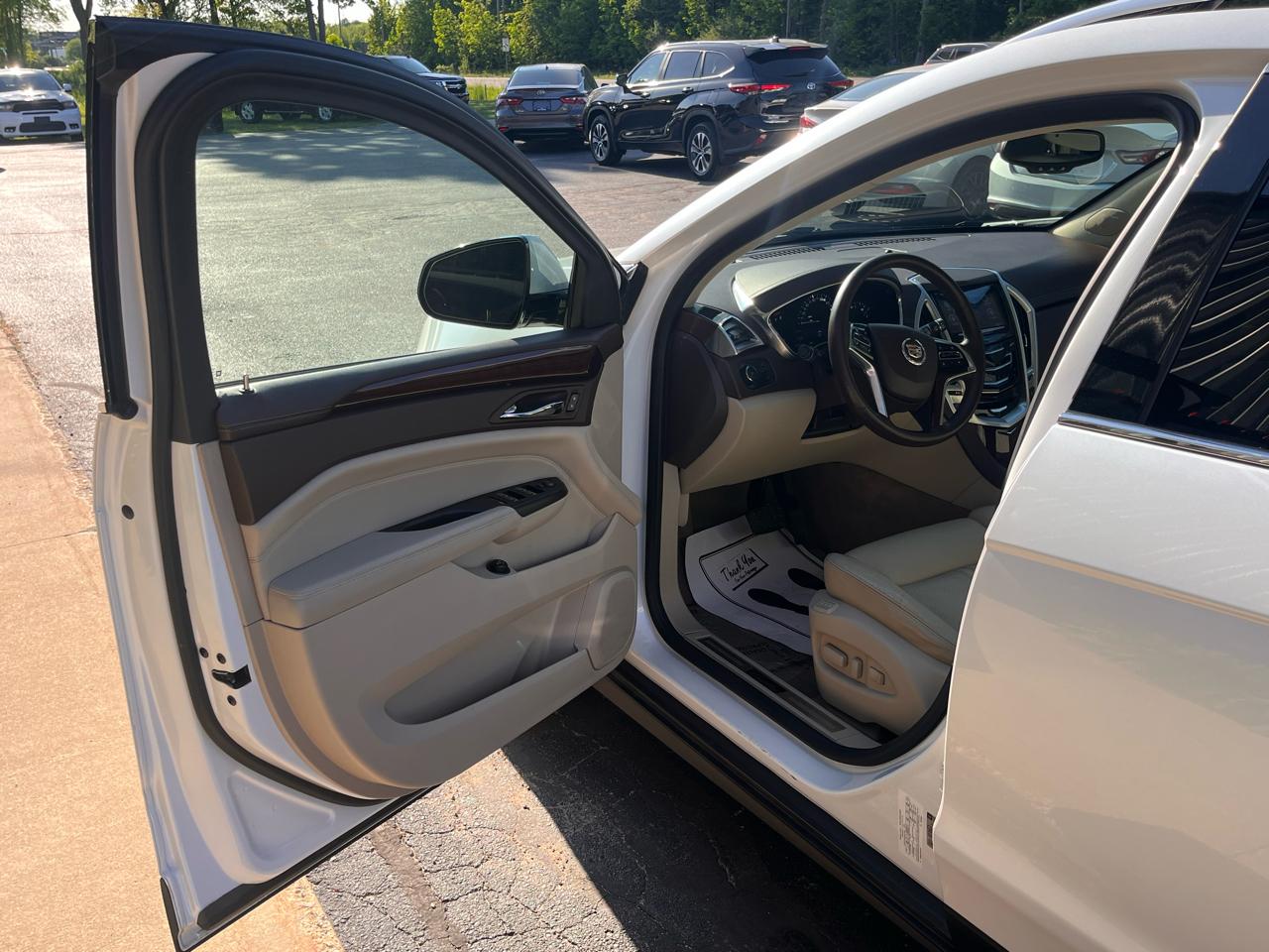 Cadillac SRX AWD 4dr Premium Collection 2015