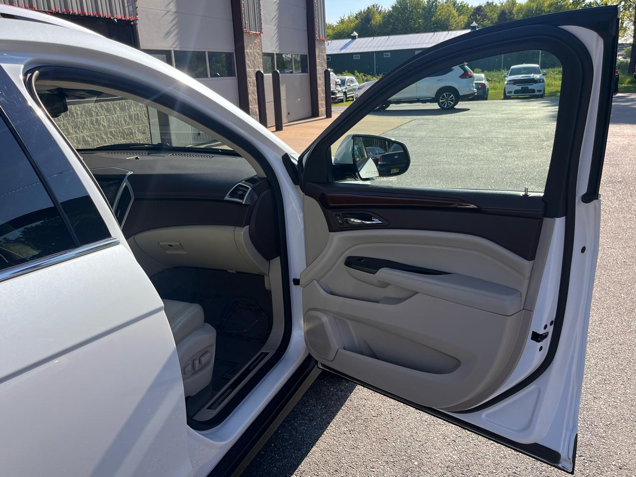 Cadillac SRX AWD 4dr Premium Collection 2015