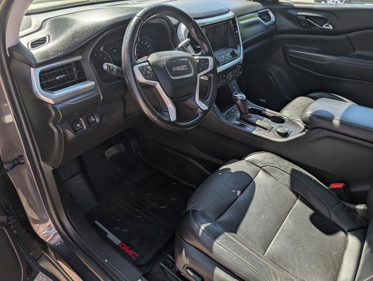 GMC Acadia AWD 4dr SLT w/SLT-1 2018