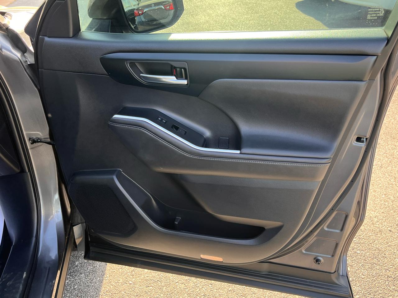 Toyota Highlander  2021