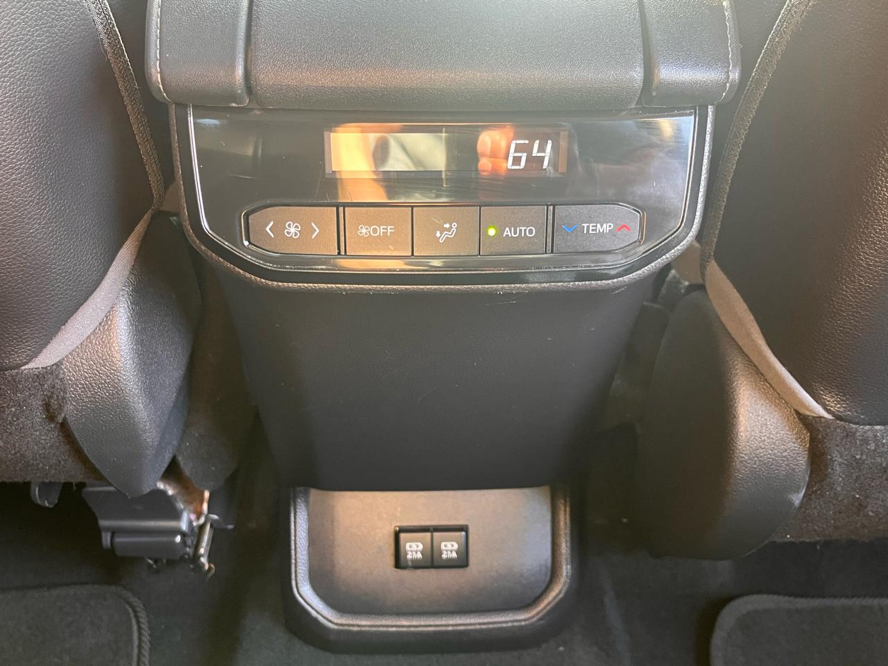 Toyota Highlander  2021