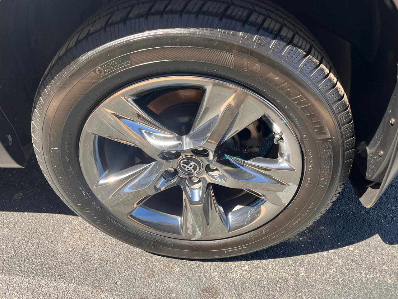 Toyota Highlander  2018