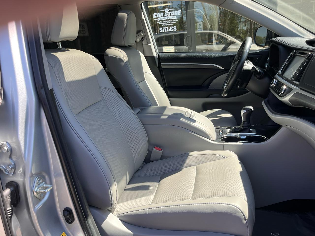 Toyota Highlander  2018
