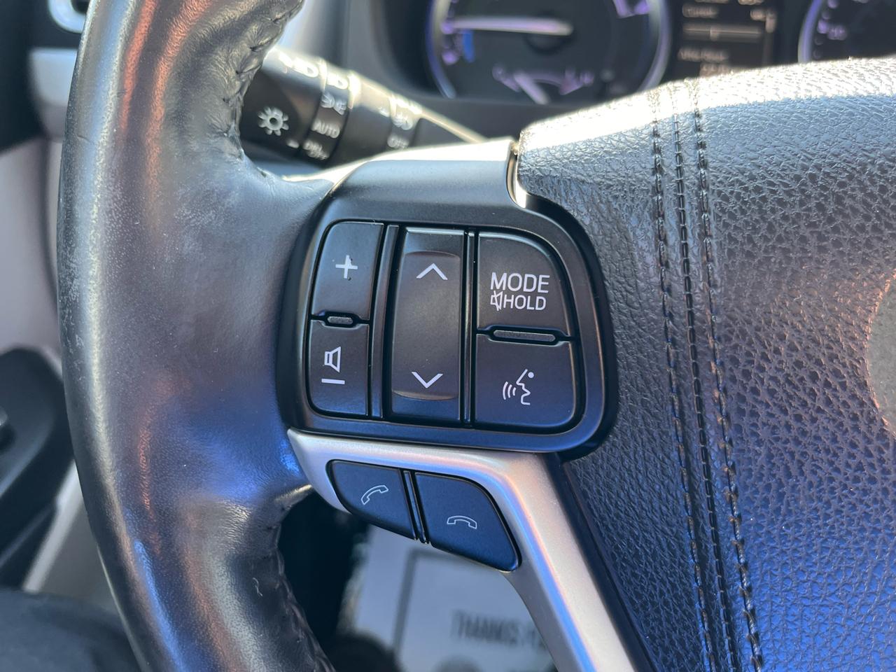 Toyota Highlander  2018