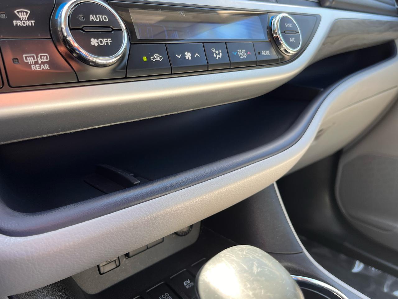 Toyota Highlander  2018