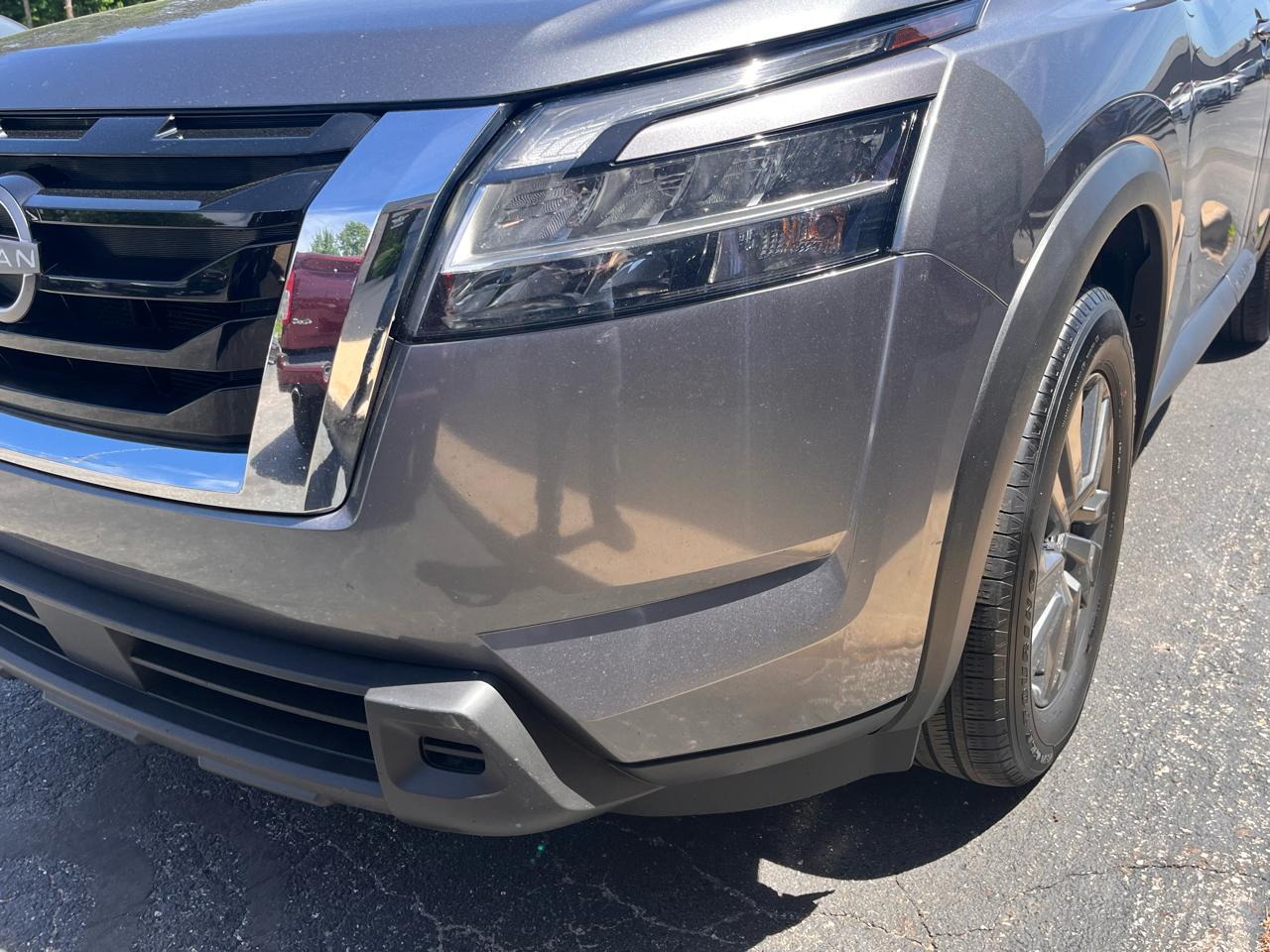Nissan Pathfinder SV 4WD 2022