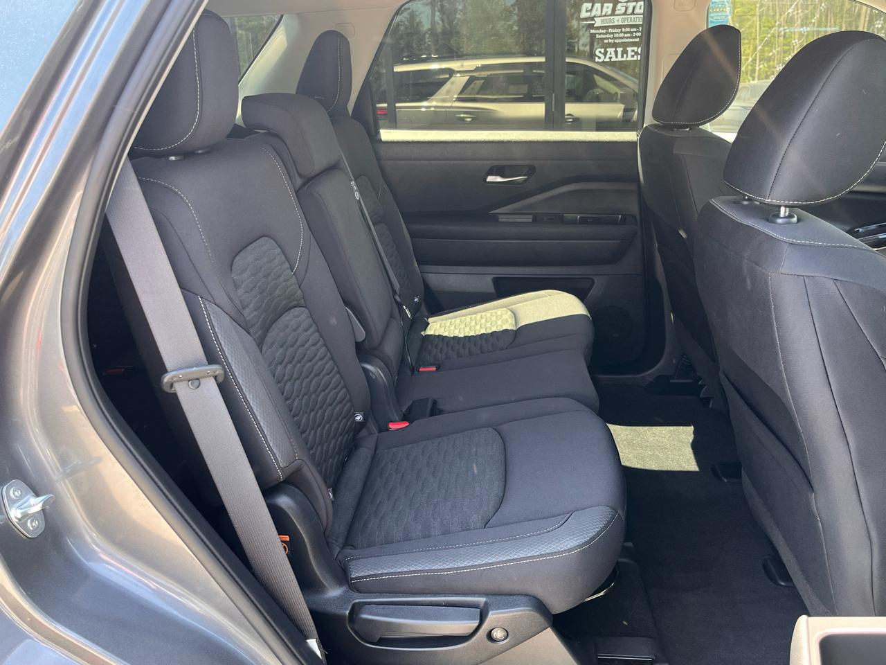 Nissan Pathfinder SV 4WD 2022