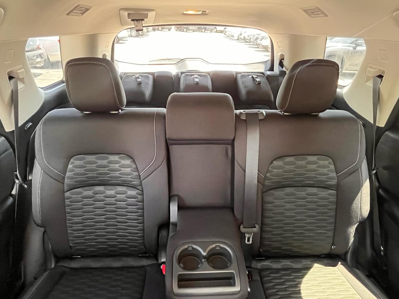 Nissan Pathfinder SV 4WD 2022