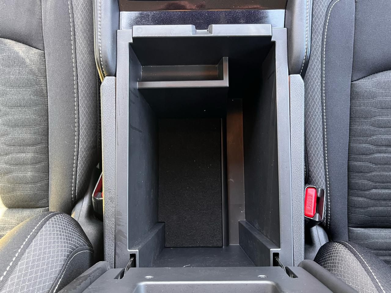 Nissan Pathfinder SV 4WD 2022
