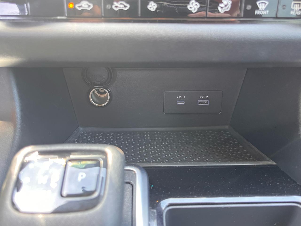 Nissan Pathfinder SV 4WD 2022