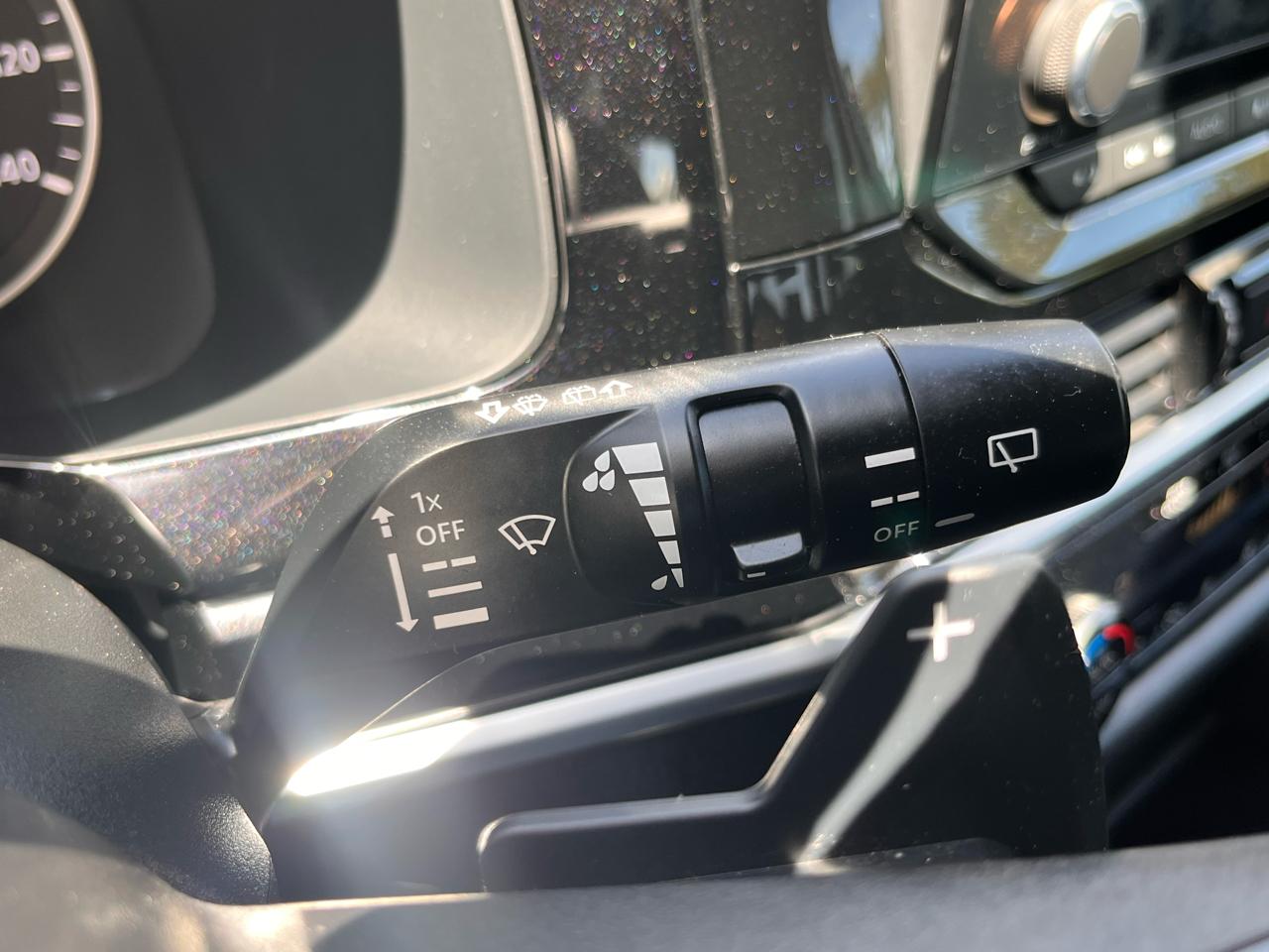 Nissan Pathfinder SV 4WD 2022