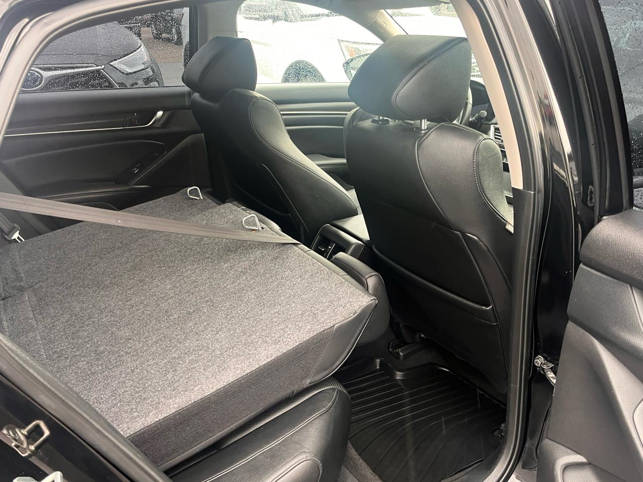 Honda Accord Hybrid Touring Sedan 2019