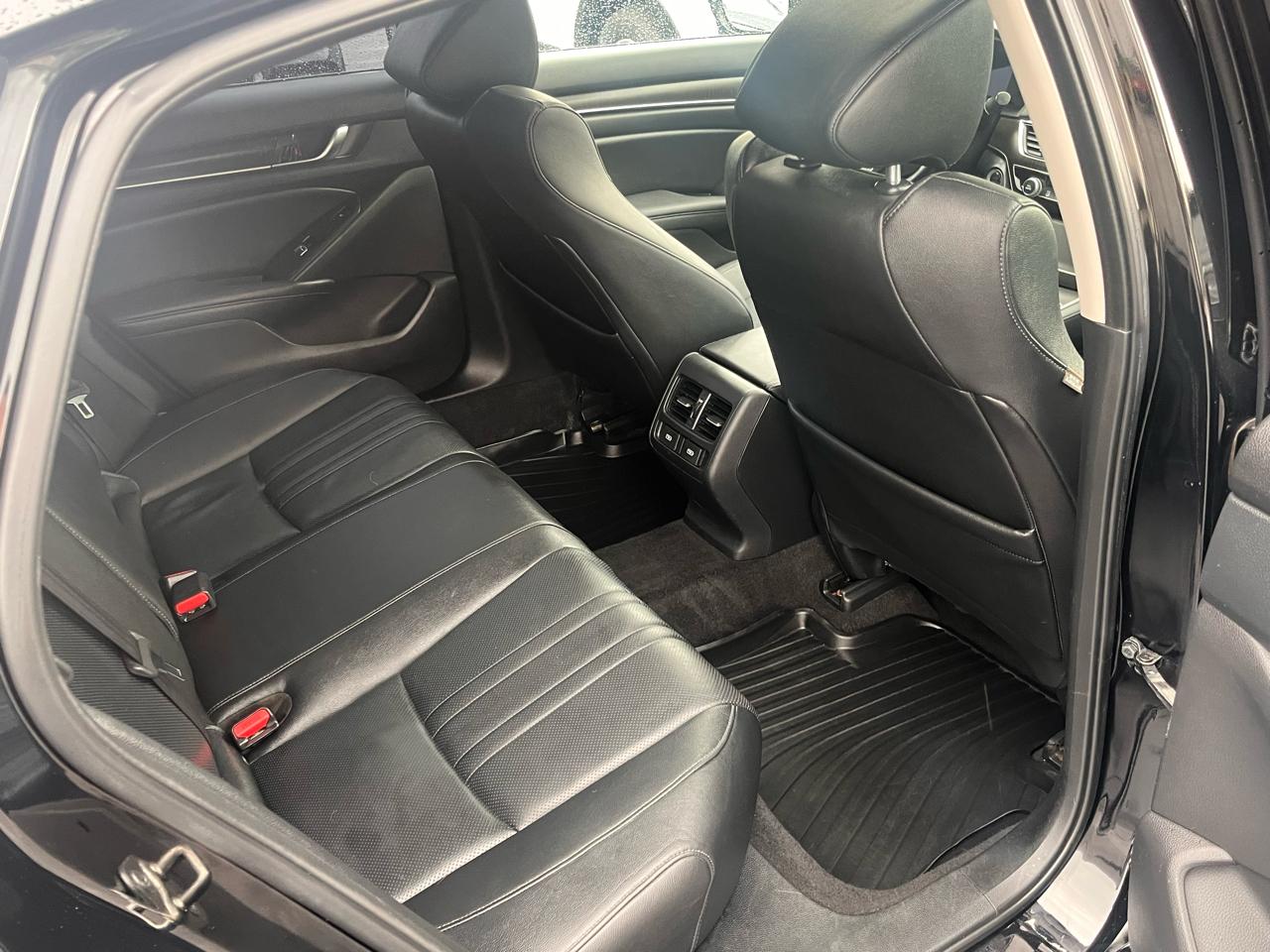 Honda Accord Hybrid Touring Sedan 2019
