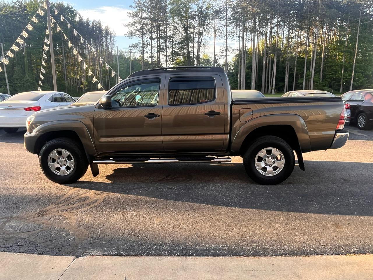 Toyota Tacoma  2015
